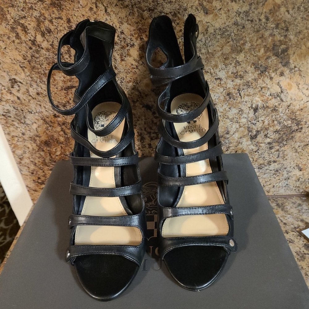 Ladies shoes